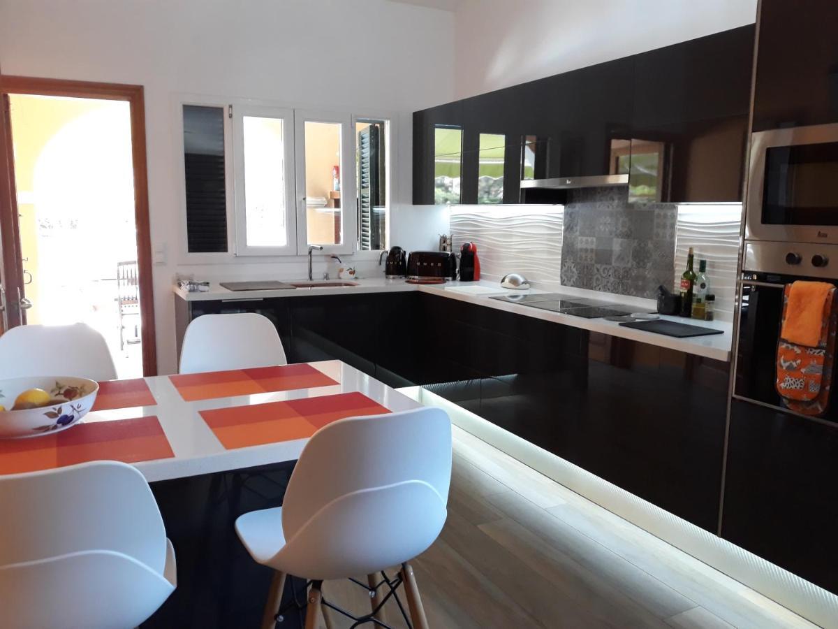 Villa Quatre Vents Punta Prima  Εξωτερικό φωτογραφία